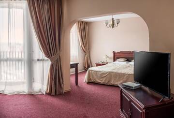 Люкс с 1 спальней в Отеле Hotel Balkan
